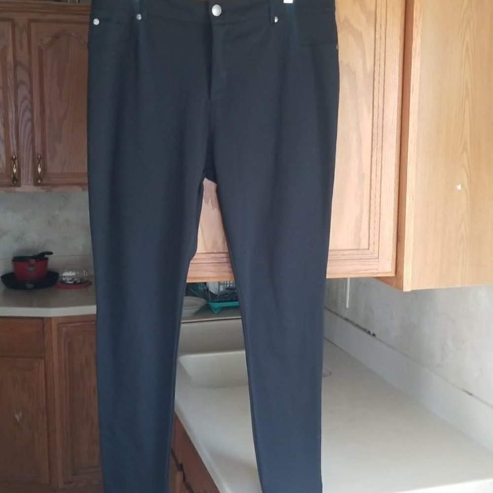 LAST EXIT WOMENS SWEATPANTS SIZE 2X